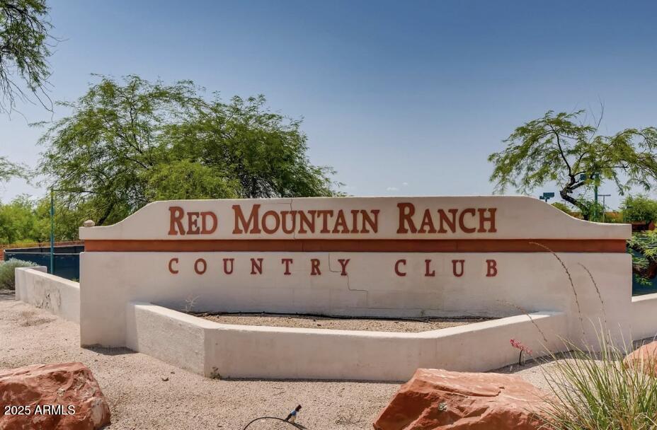 6214 E REDMONT Drive