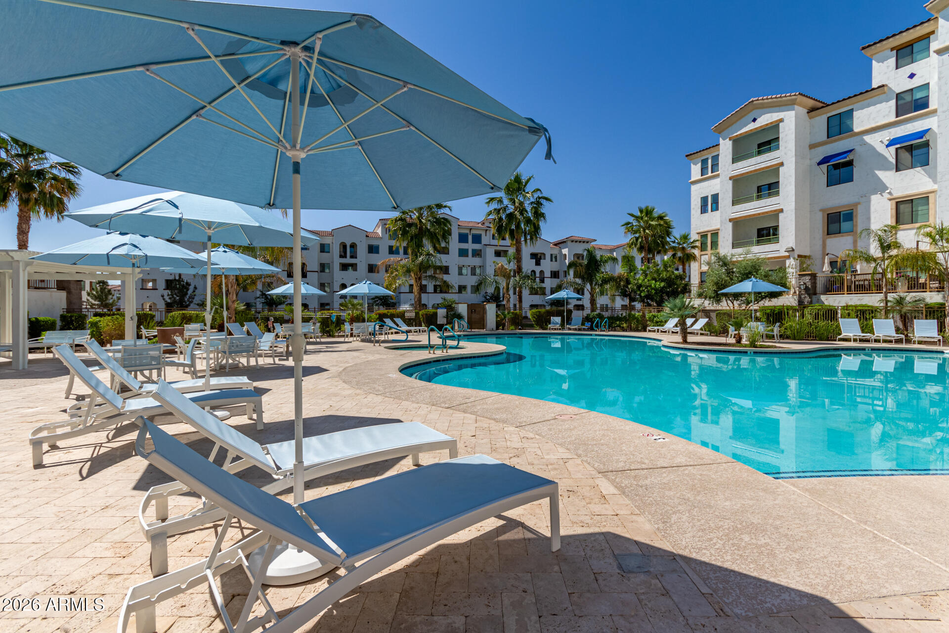 CAYS AT DOWNTOWN OCOTILLO CONDOMINIUM AMD REPLAT - Residential