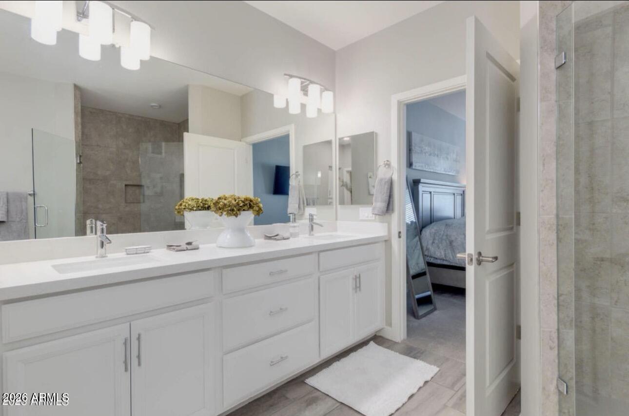 CAYS AT DOWNTOWN OCOTILLO CONDOMINIUM AMD REPLAT - Residential