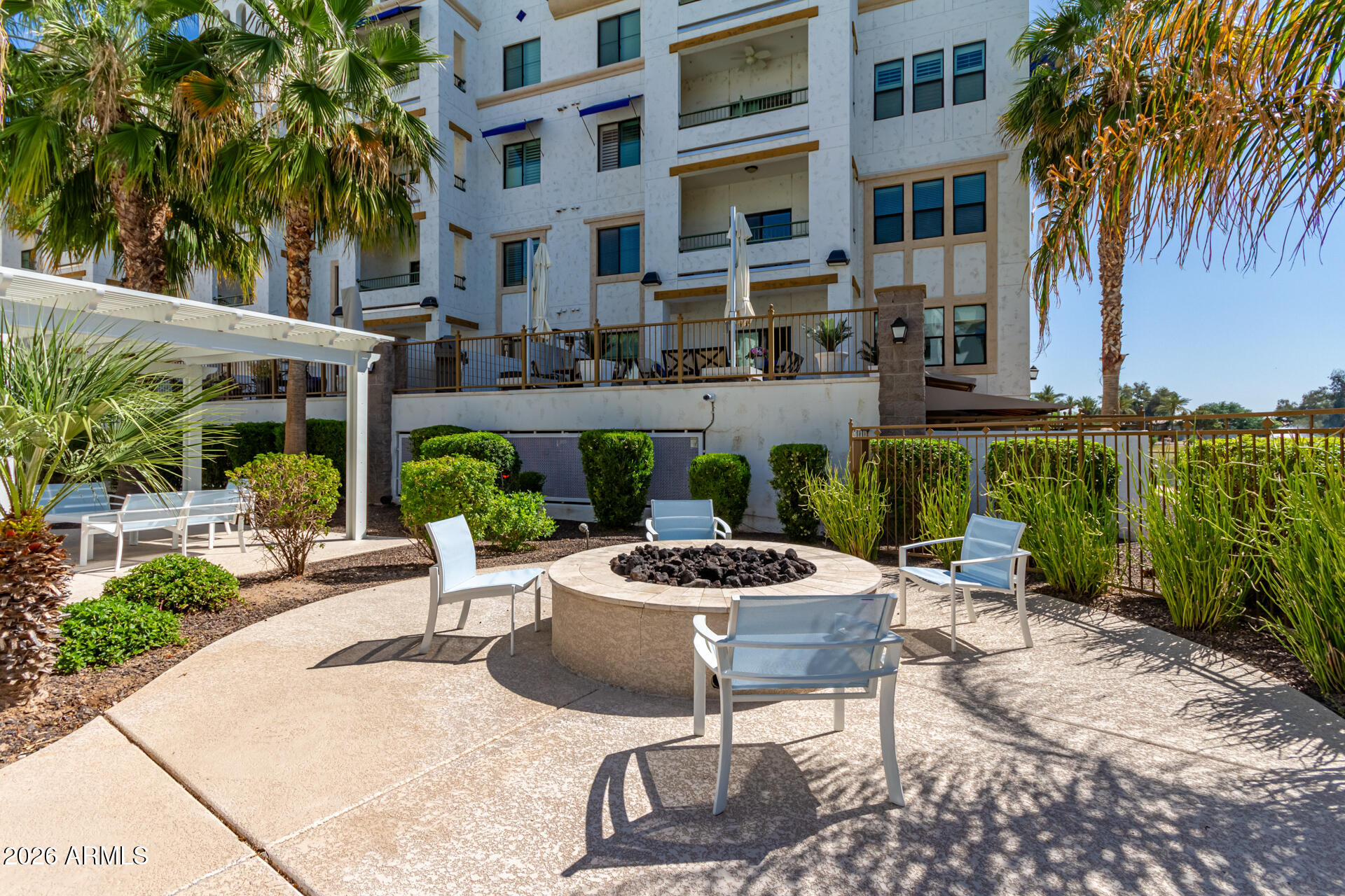 CAYS AT DOWNTOWN OCOTILLO CONDOMINIUM AMD REPLAT - Residential