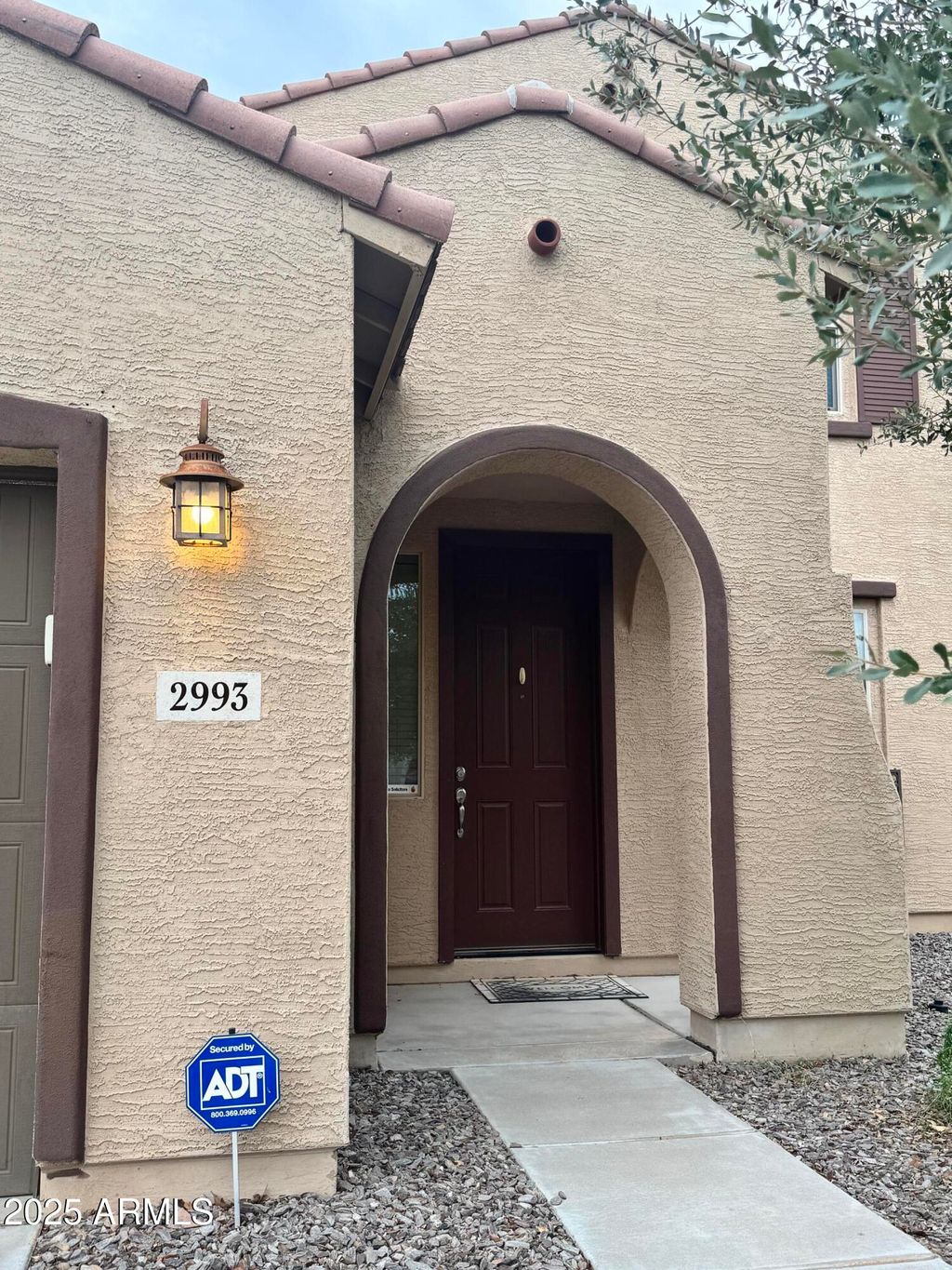 Photo of 2993 E Meadowview Drive, Gilbert, AZ 85298 (MLS # 6931622)