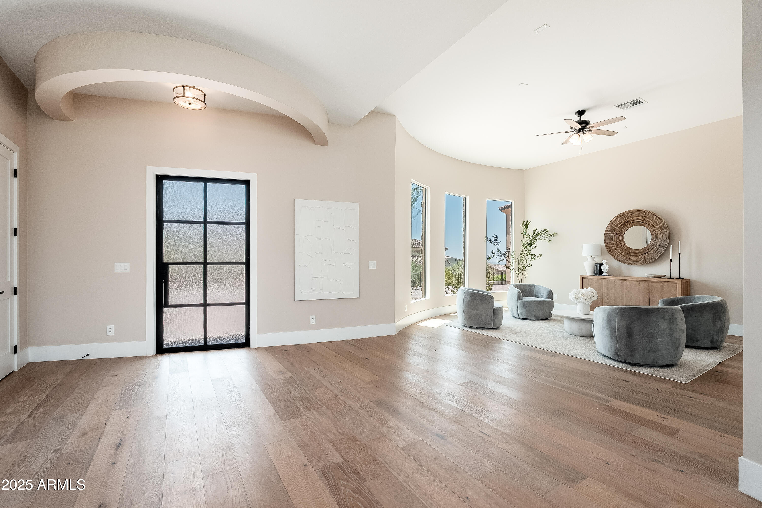 3518 N SHADOW Trail