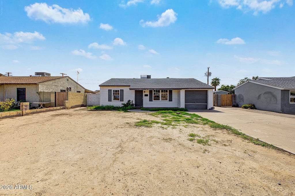 Photo of 153 E La Cienega Avenue, Goodyear, AZ 85338 (MLS # 7092392)