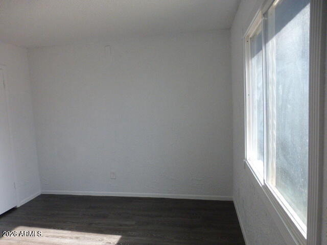 8703 W SAHUARO Drive