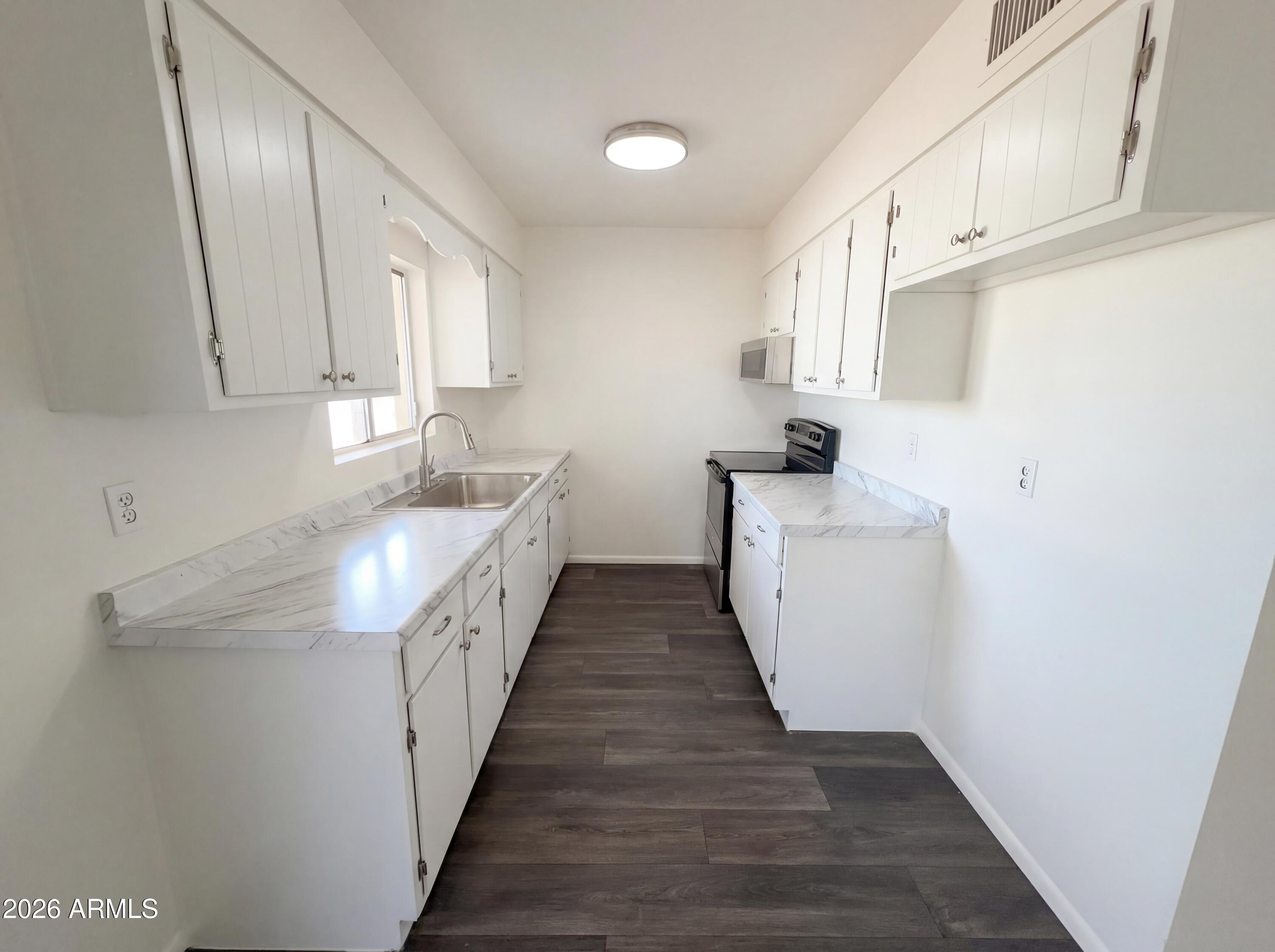 4150 W MEDLOCK Drive