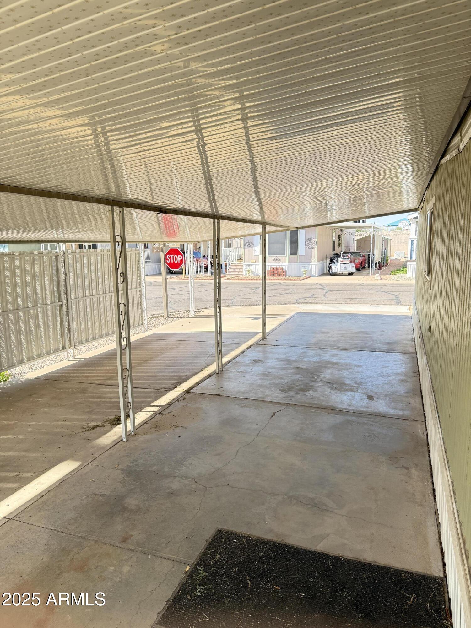 535 S ALMA SCHOOL Road 91