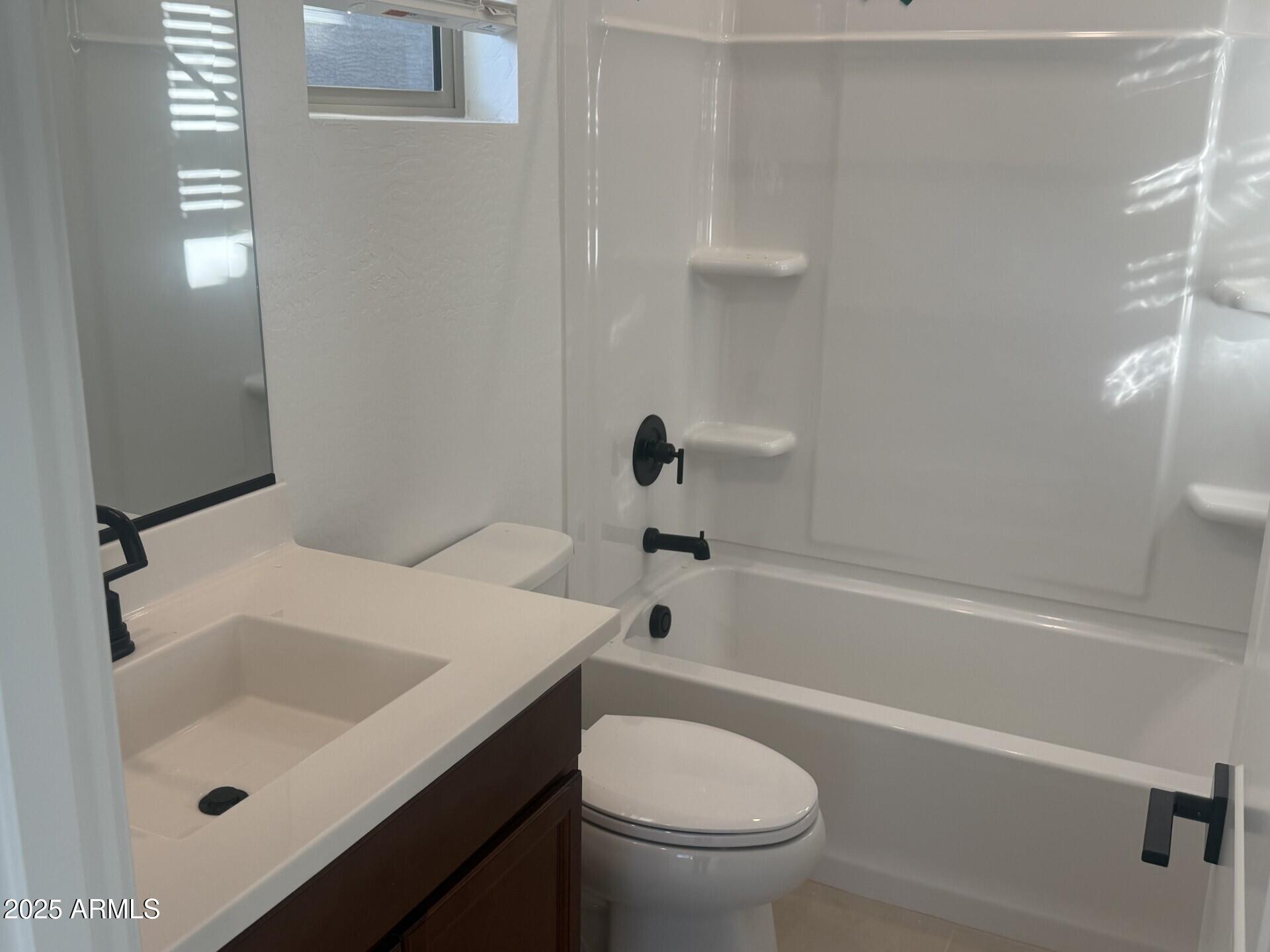 25166 W LA SALLE Street