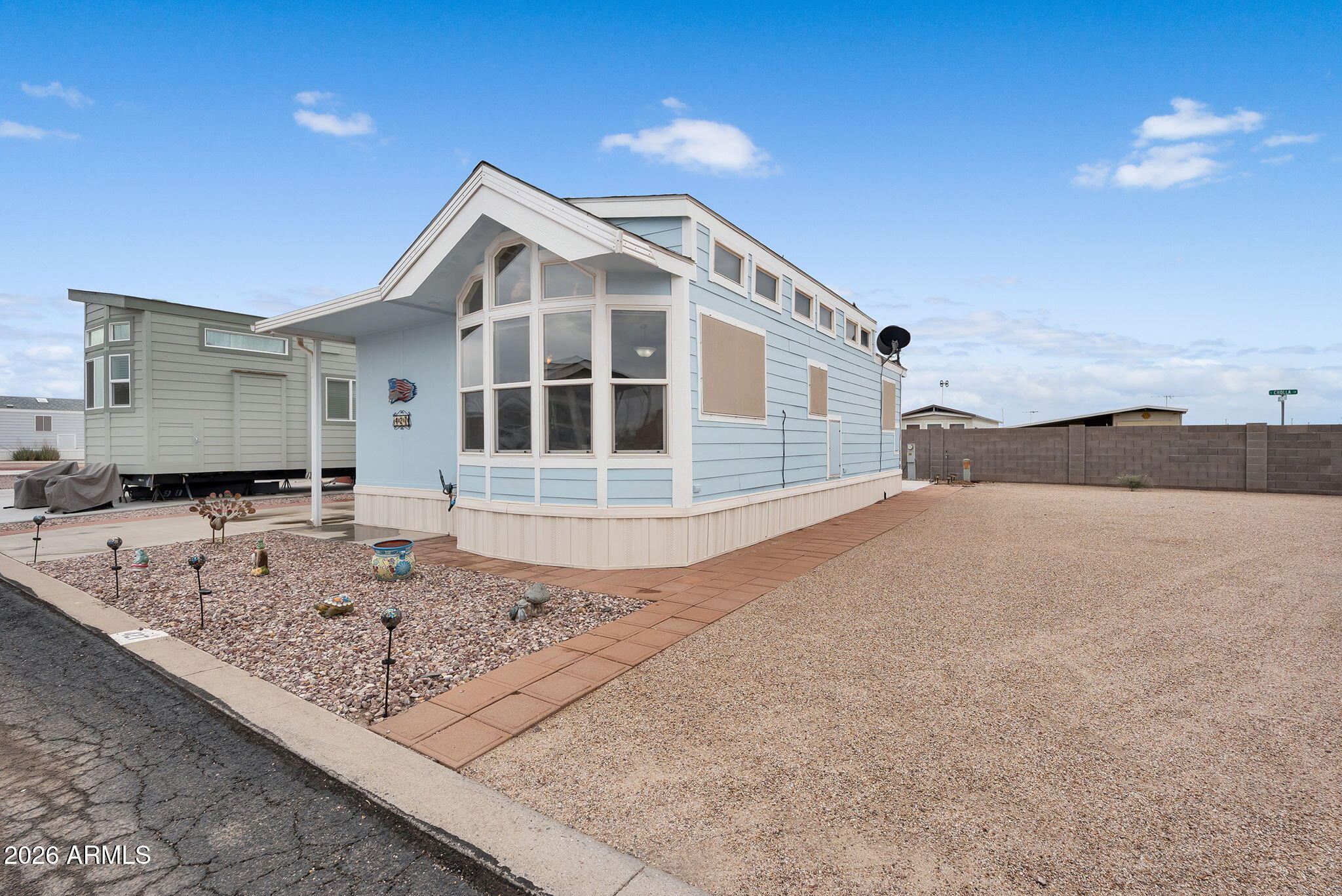 427 E TIEMPO DEL SOL -- 85