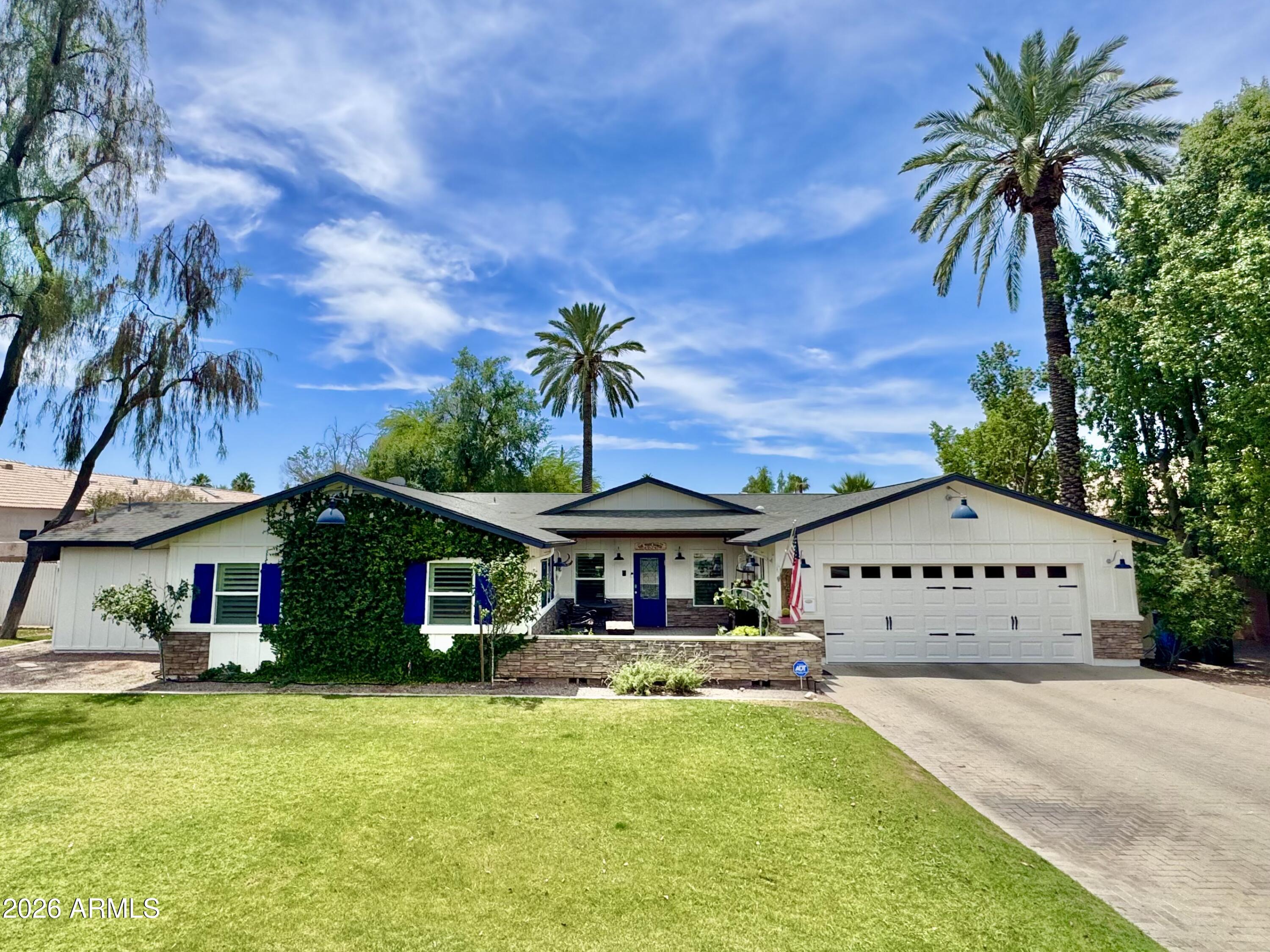 ARCADIA PLACE - Residential
