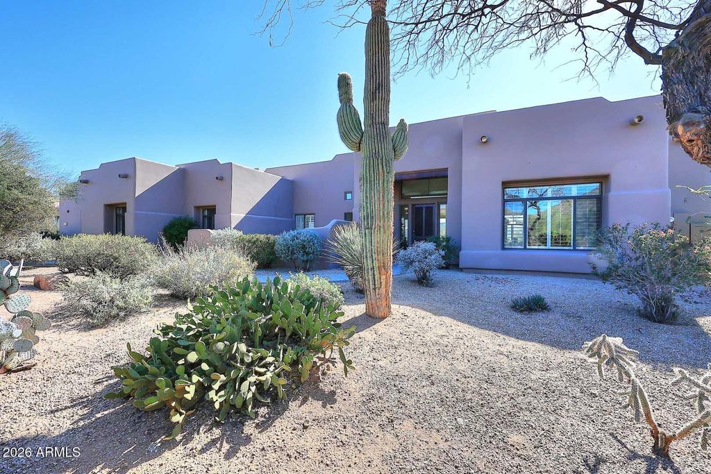 Photo of 10121 E Saddle Horn Trail, Scottsdale, AZ 85255 (MLS # 6978733)