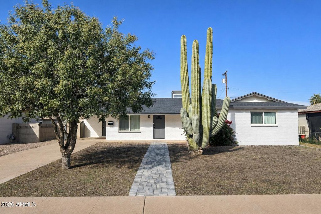 Photo of 1542 W 5th Place, Tempe, AZ 85281 (MLS # 6975448)