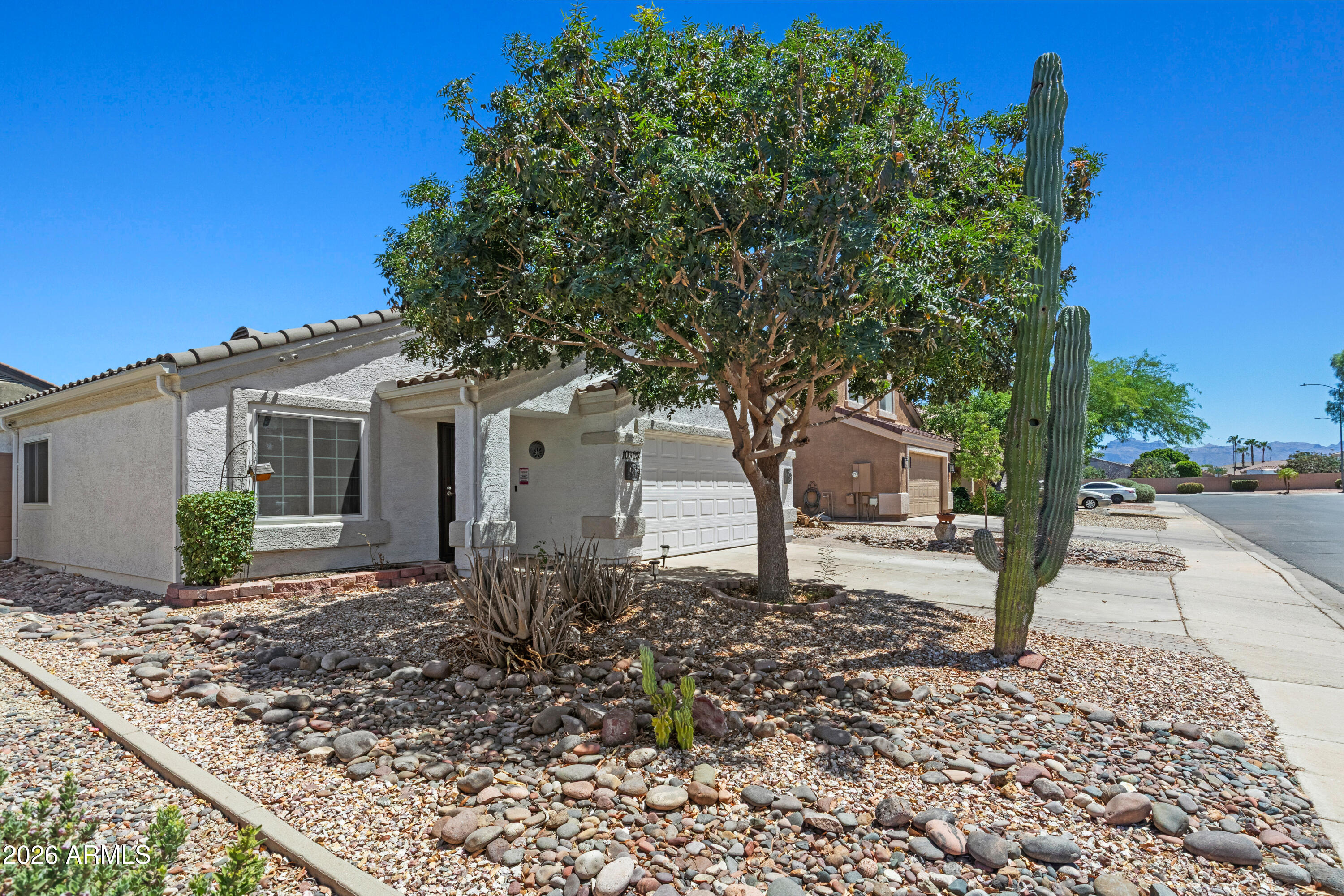 10328 E EL MORO Circle