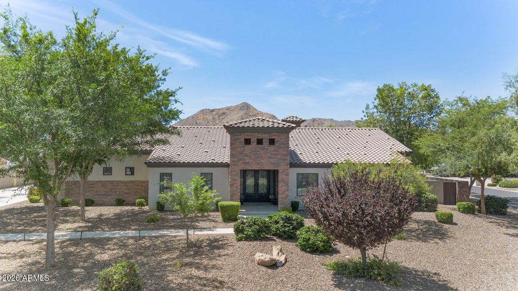 Photo of 5757 W Sand Court, Queen Creek, AZ 85142 (MLS # 7035803)