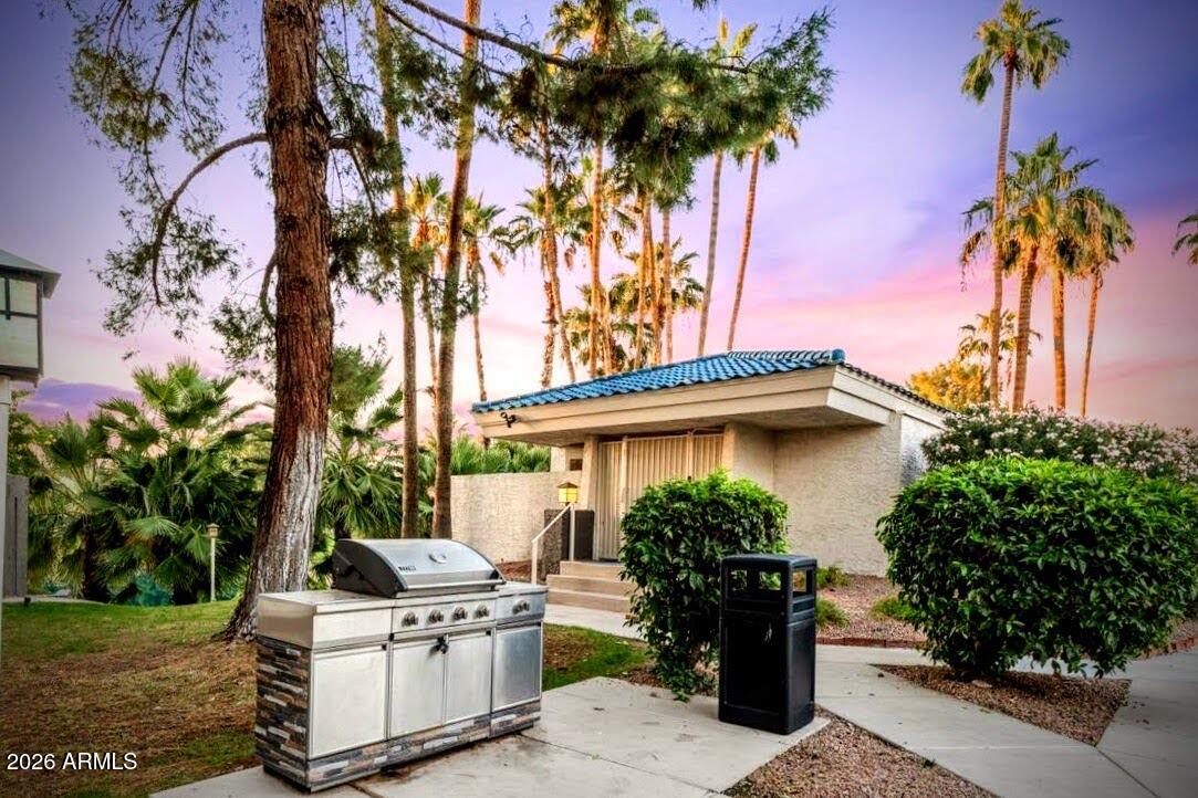 5124 N 31st Place 536