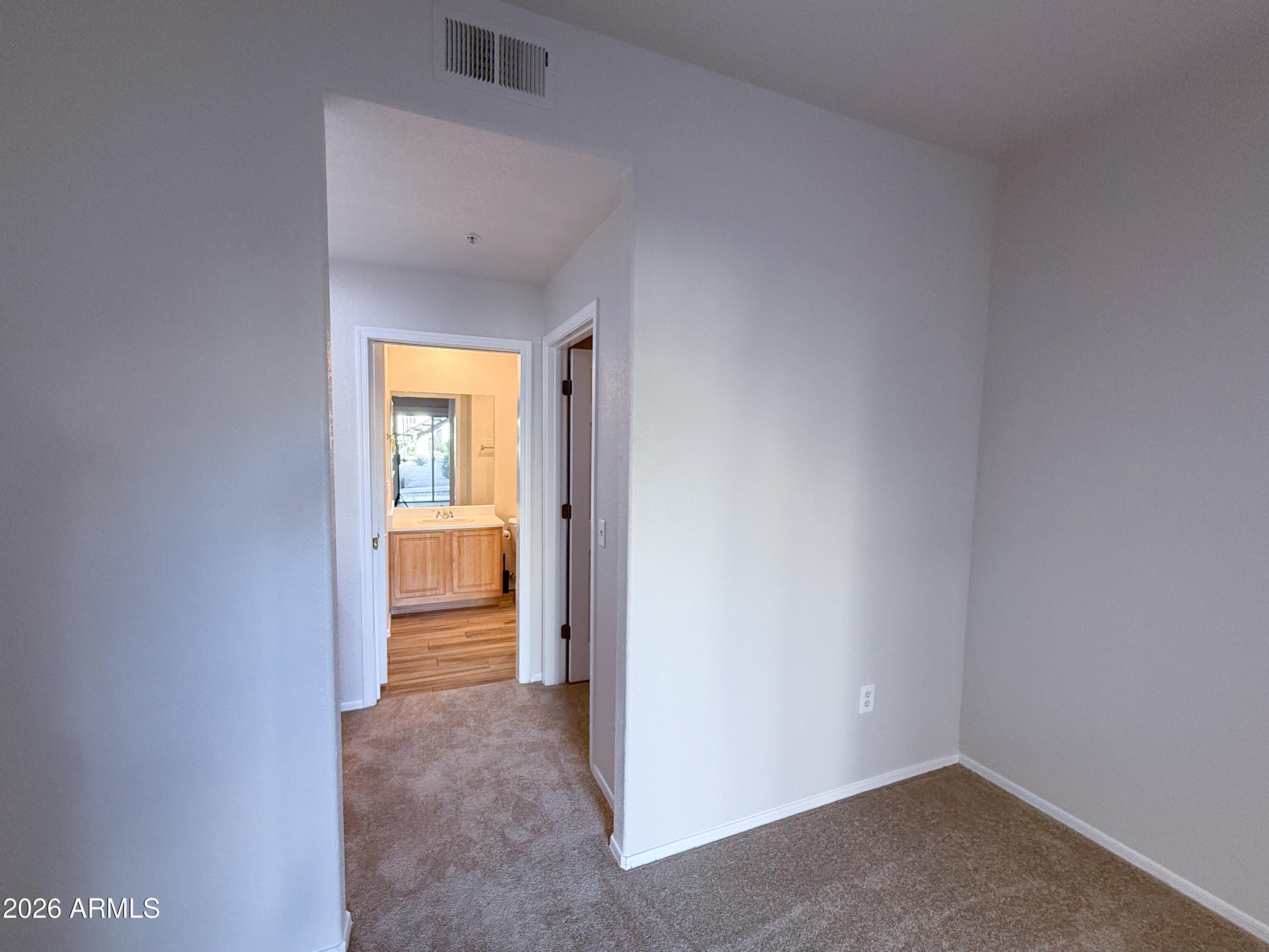 ARROWHEAD LAKES CONDO - Residential