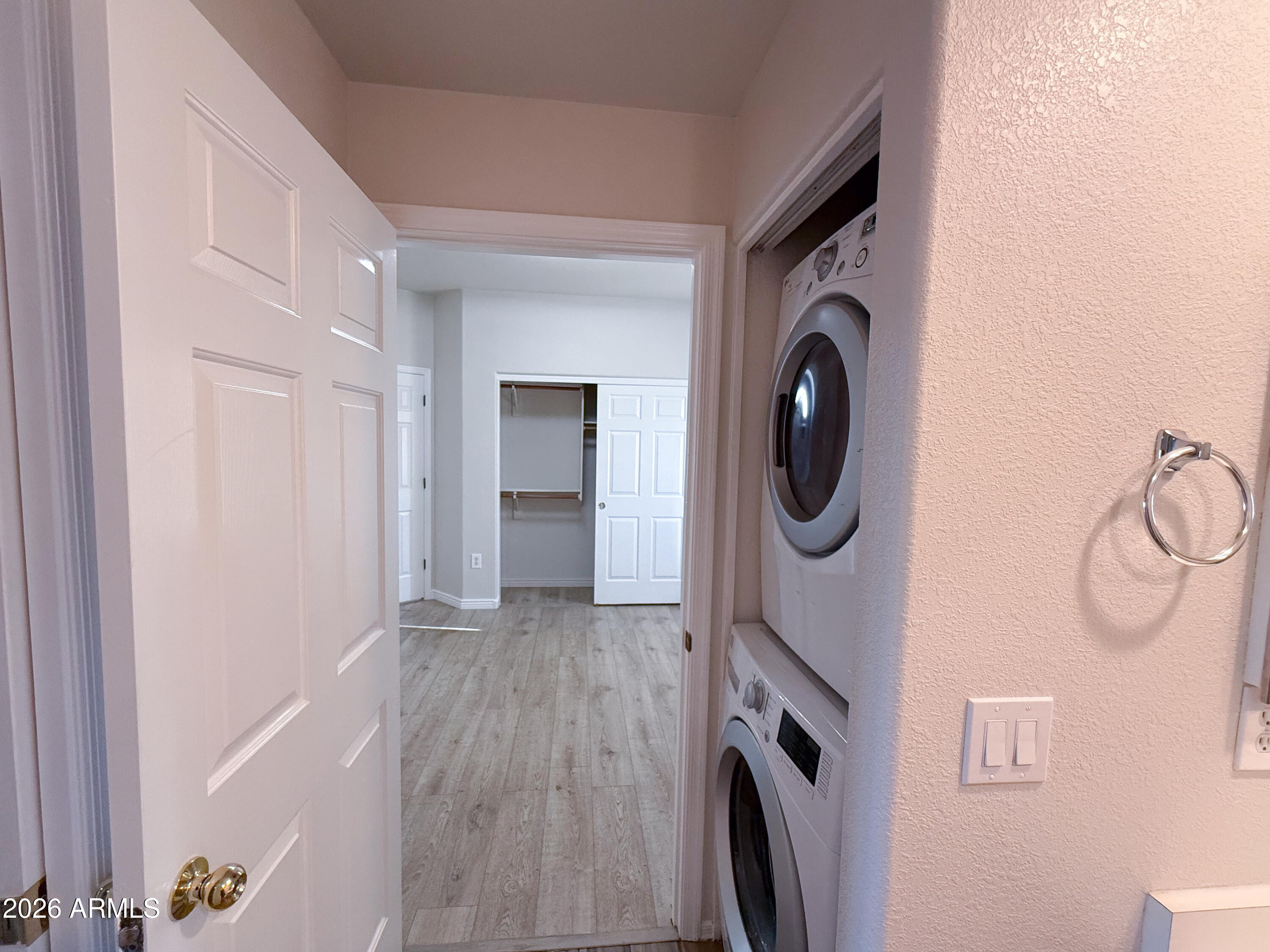 ARROWHEAD LAKES CONDO - Residential