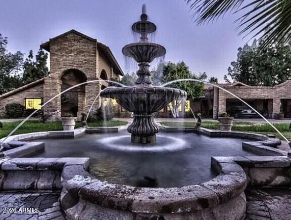 6723 E LINCOLN Drive