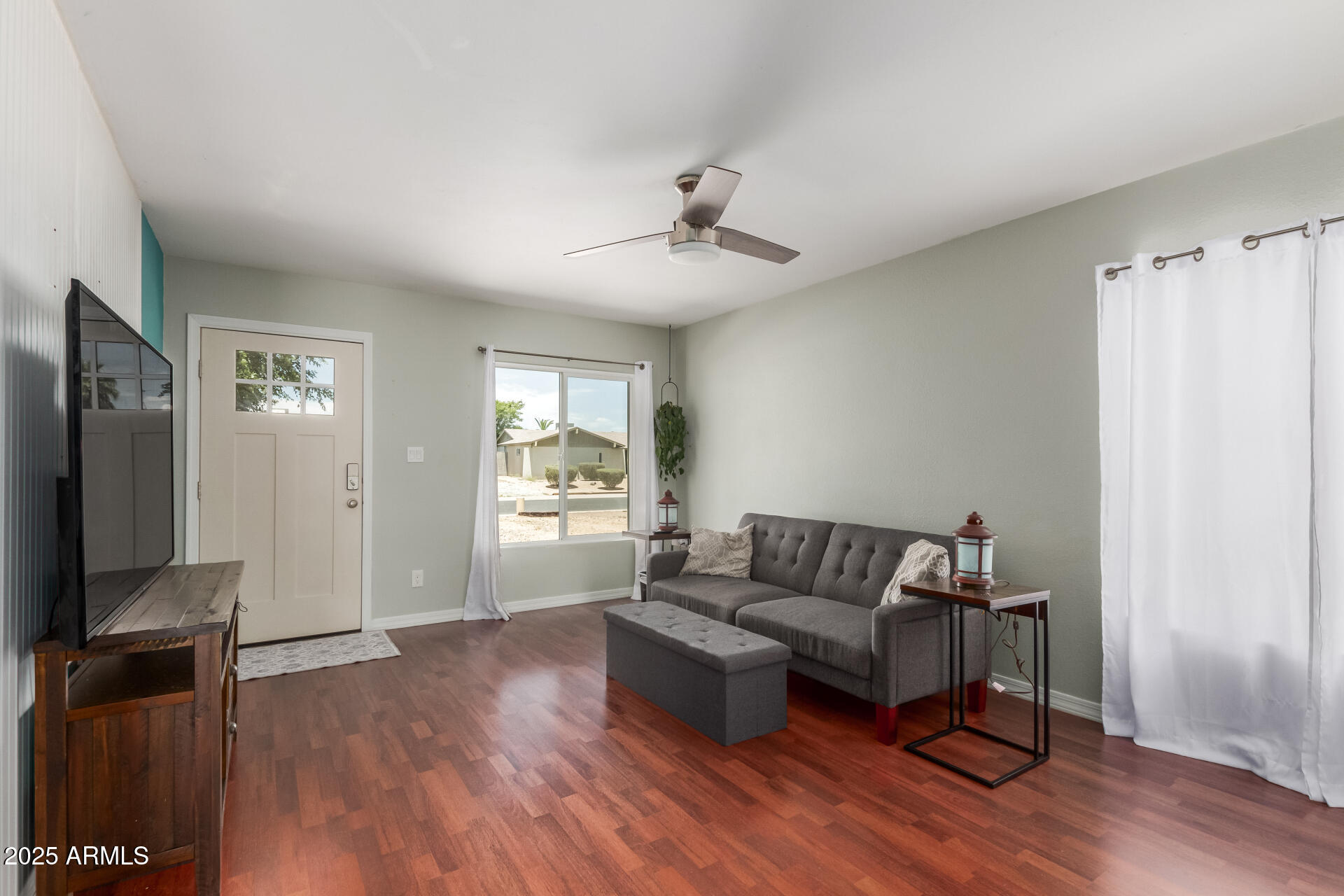 3731 W GELDING Drive