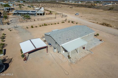 A home in Tonopah