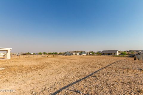 A home in San Tan Valley