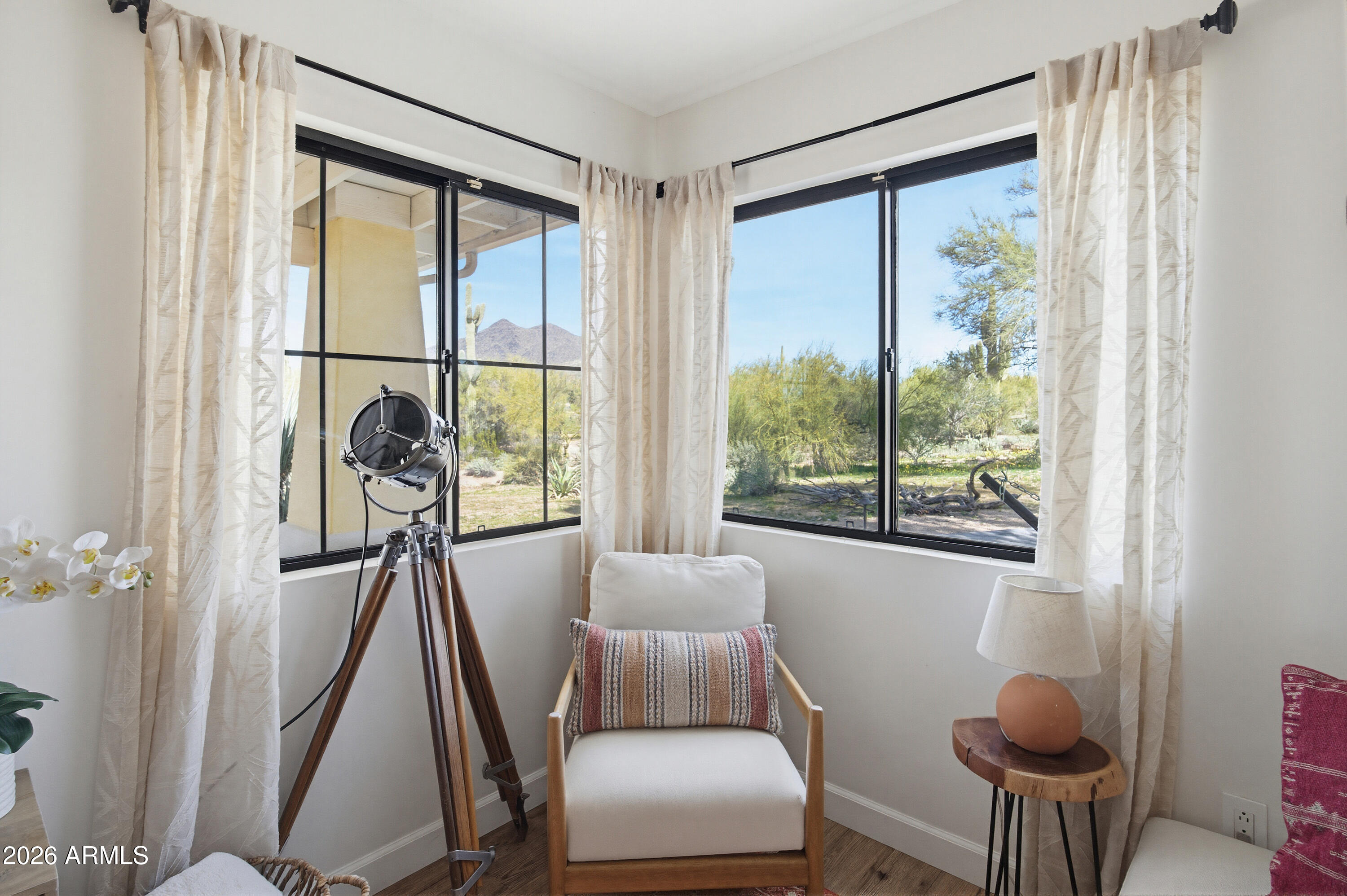 5537 E YOLANTHA Street