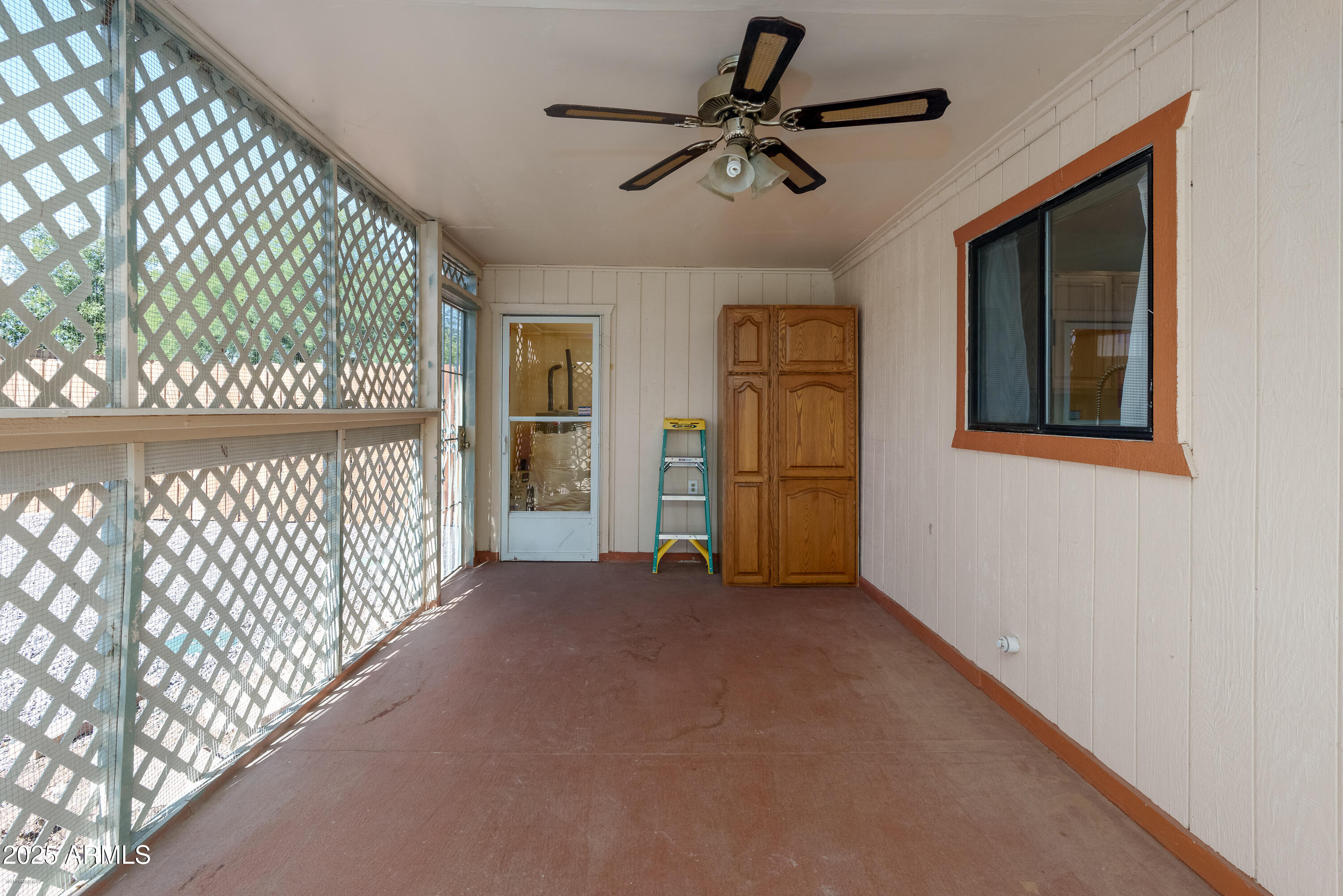 Cottonwood, Arizona 86326, United States, 3 Bedrooms Bedrooms, ,2 BathroomsBathrooms,Residential,Active,242341