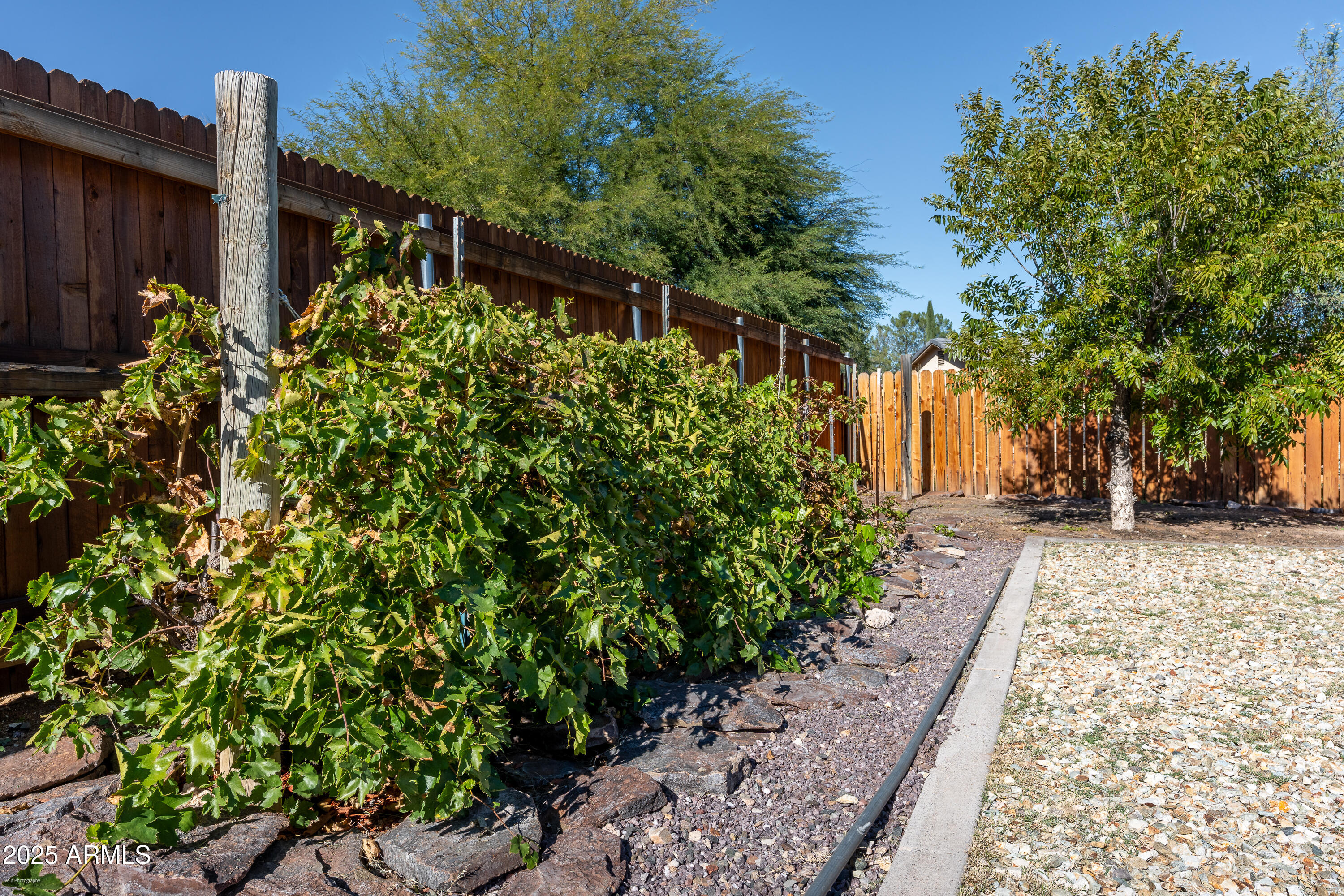 Cottonwood, Arizona 86326, United States, 3 Bedrooms Bedrooms, ,2 BathroomsBathrooms,Residential,Active,242341