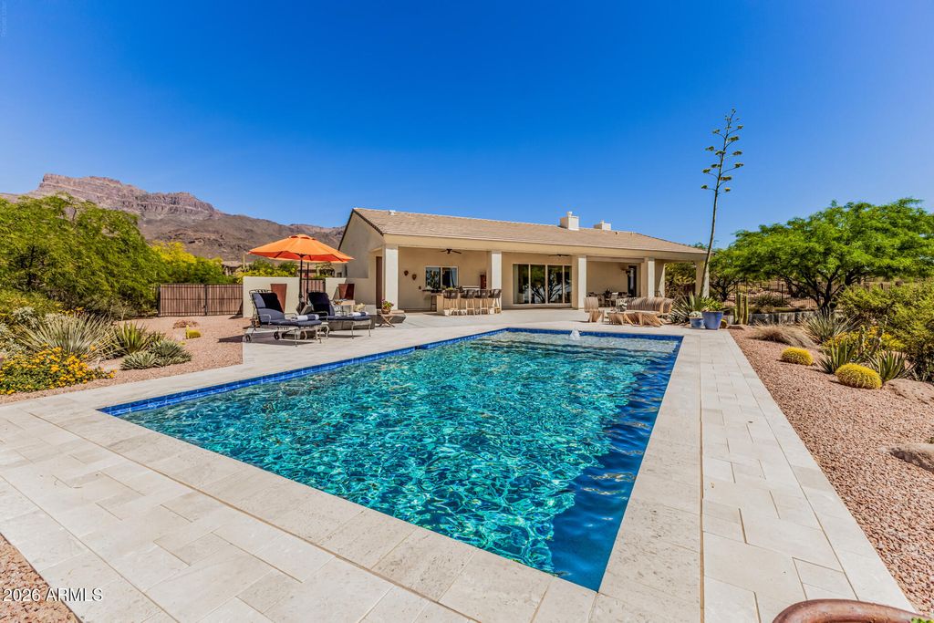 Photo of 1414 S Morning Dove Court, Gold Canyon, AZ 85119 (MLS # 7005592)