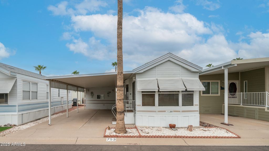 Photo of 753 Diamond Drive, Apache Junction, AZ 85119 (MLS # 6932783)