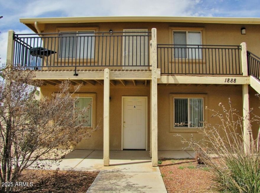 This 2BR/2BA, 1026 sq.ft. lower-level condo is centrally located in Sierra Vista, AZ minutes from Ft. Huachuca, shopping and PDS Elementary.  This is a lower level unit with an open floor plan and central A/C.