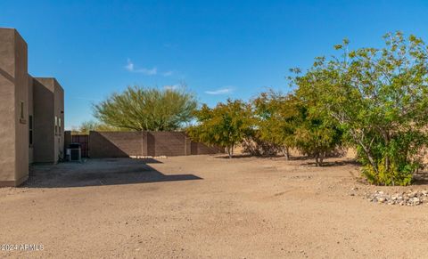 A home in Cave Creek