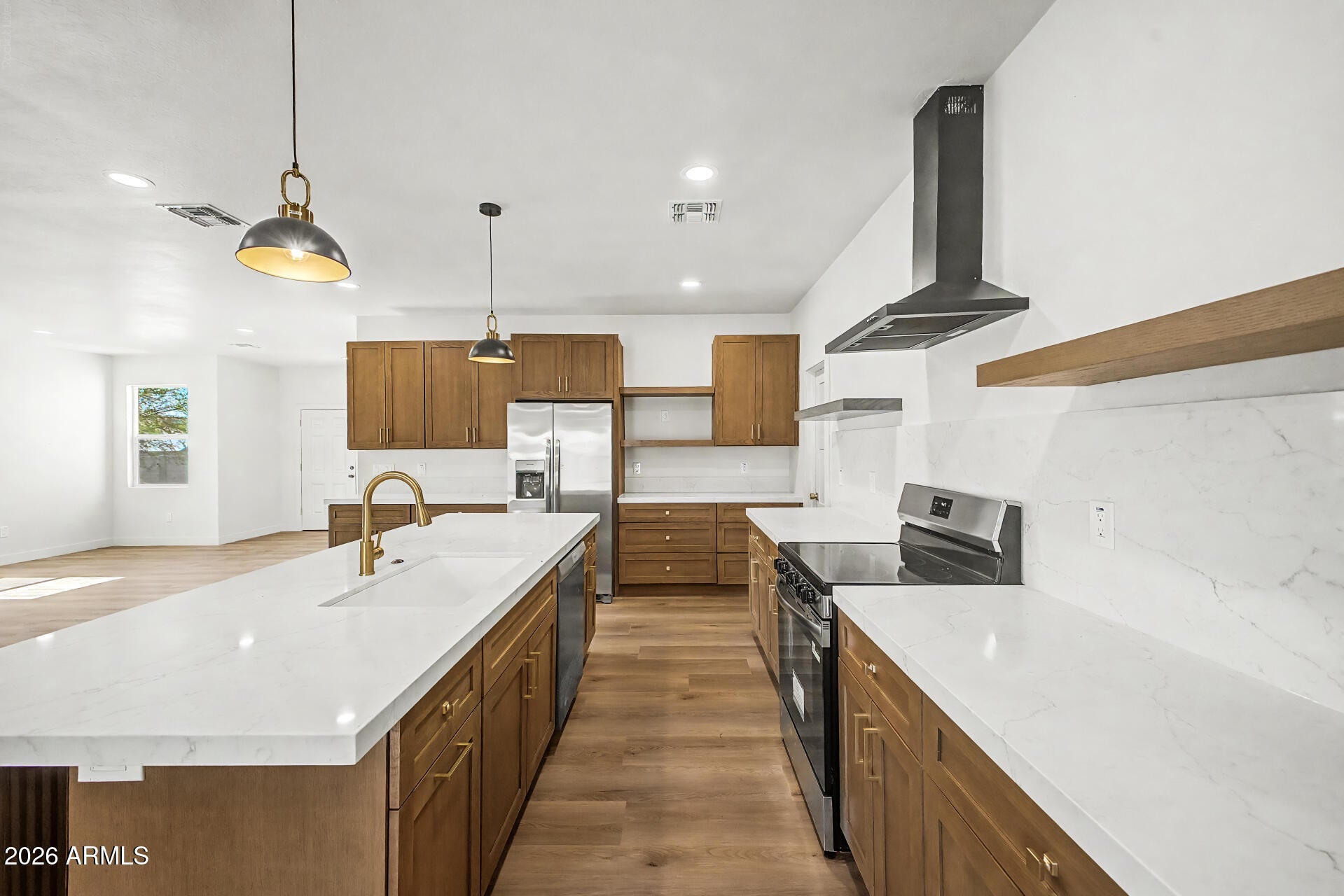 8769 W REVENTON Drive