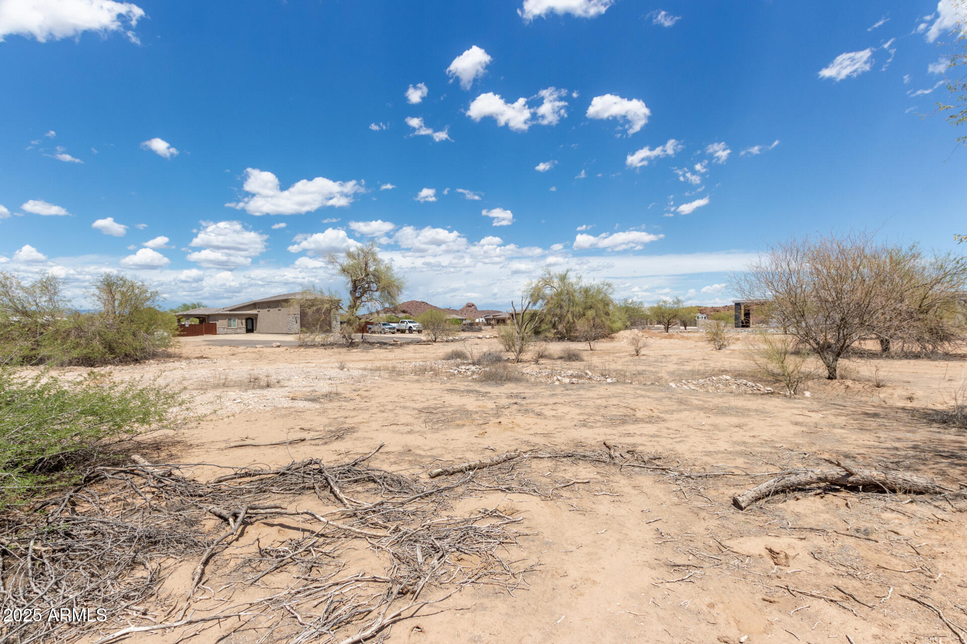 14614 W Pinnacle Vista Road -