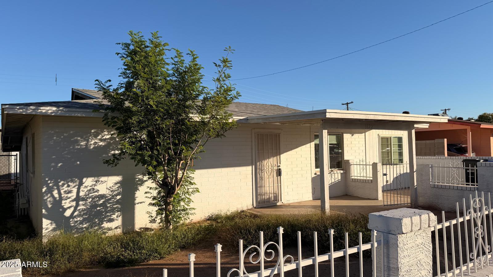 3622 W Sunland Avenue