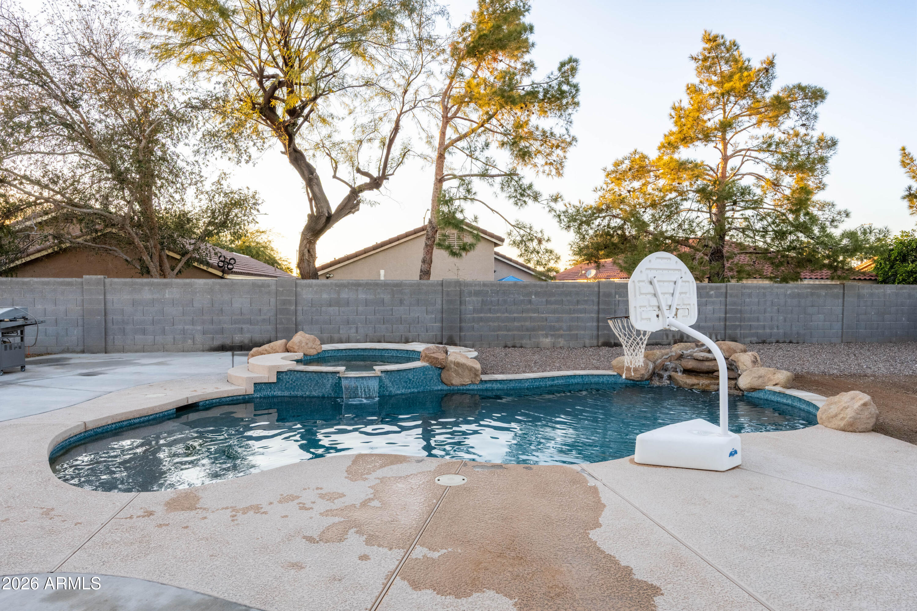 1014 S Slater Circle