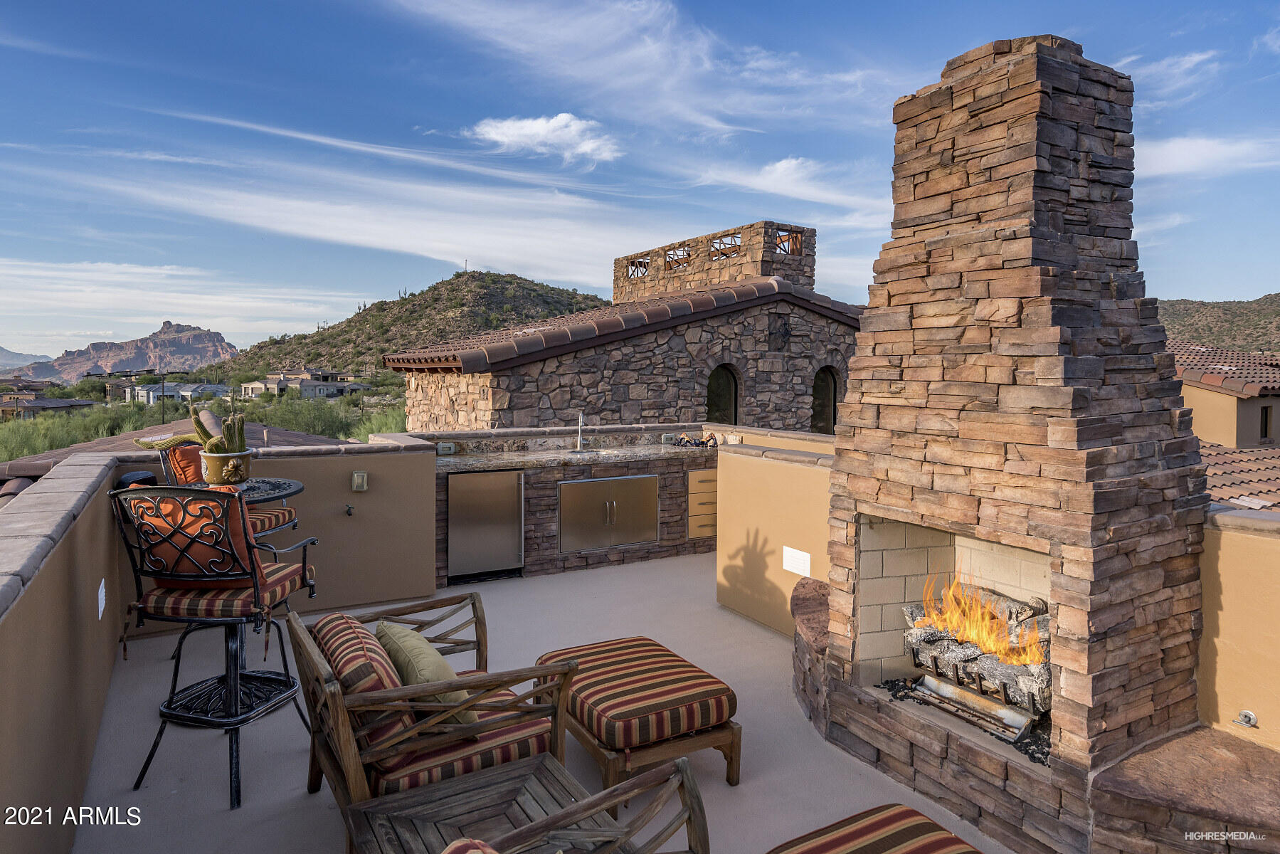 LAS SENDAS - Residential