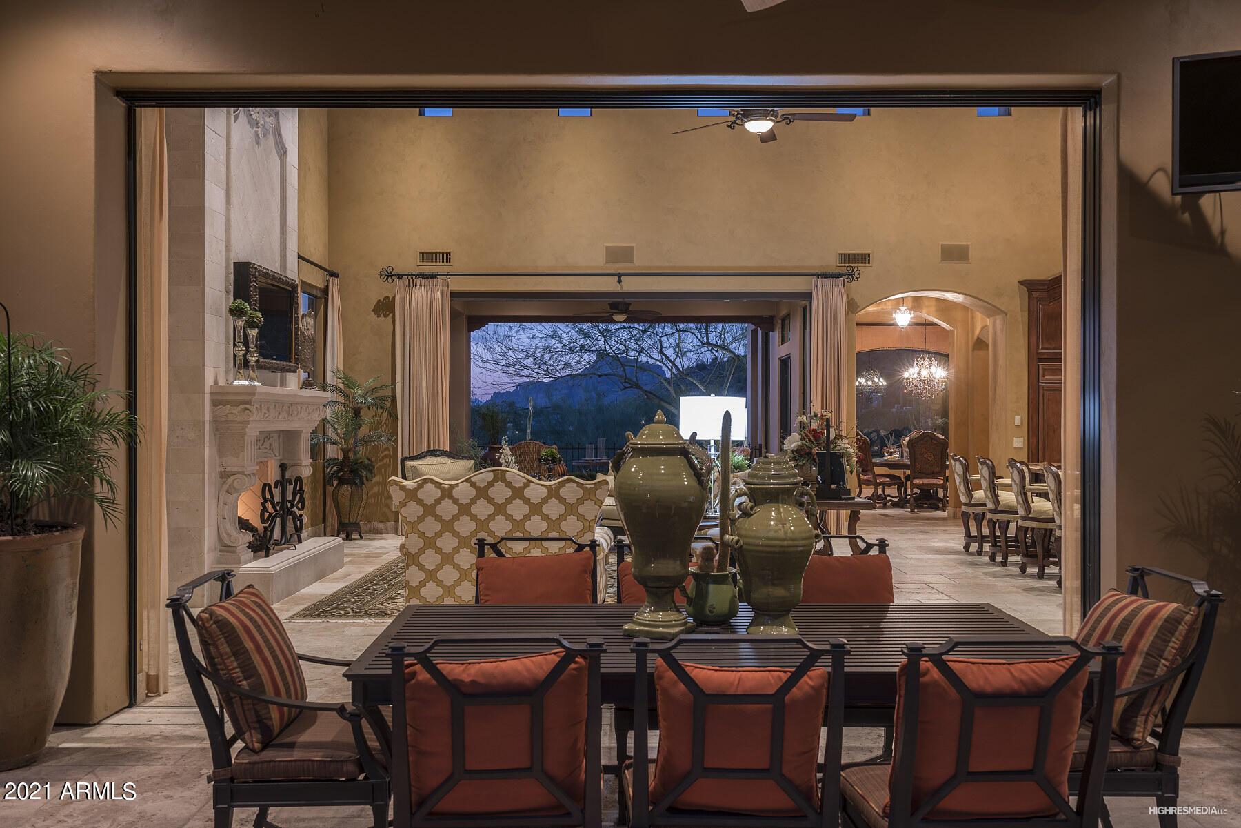 LAS SENDAS - Residential