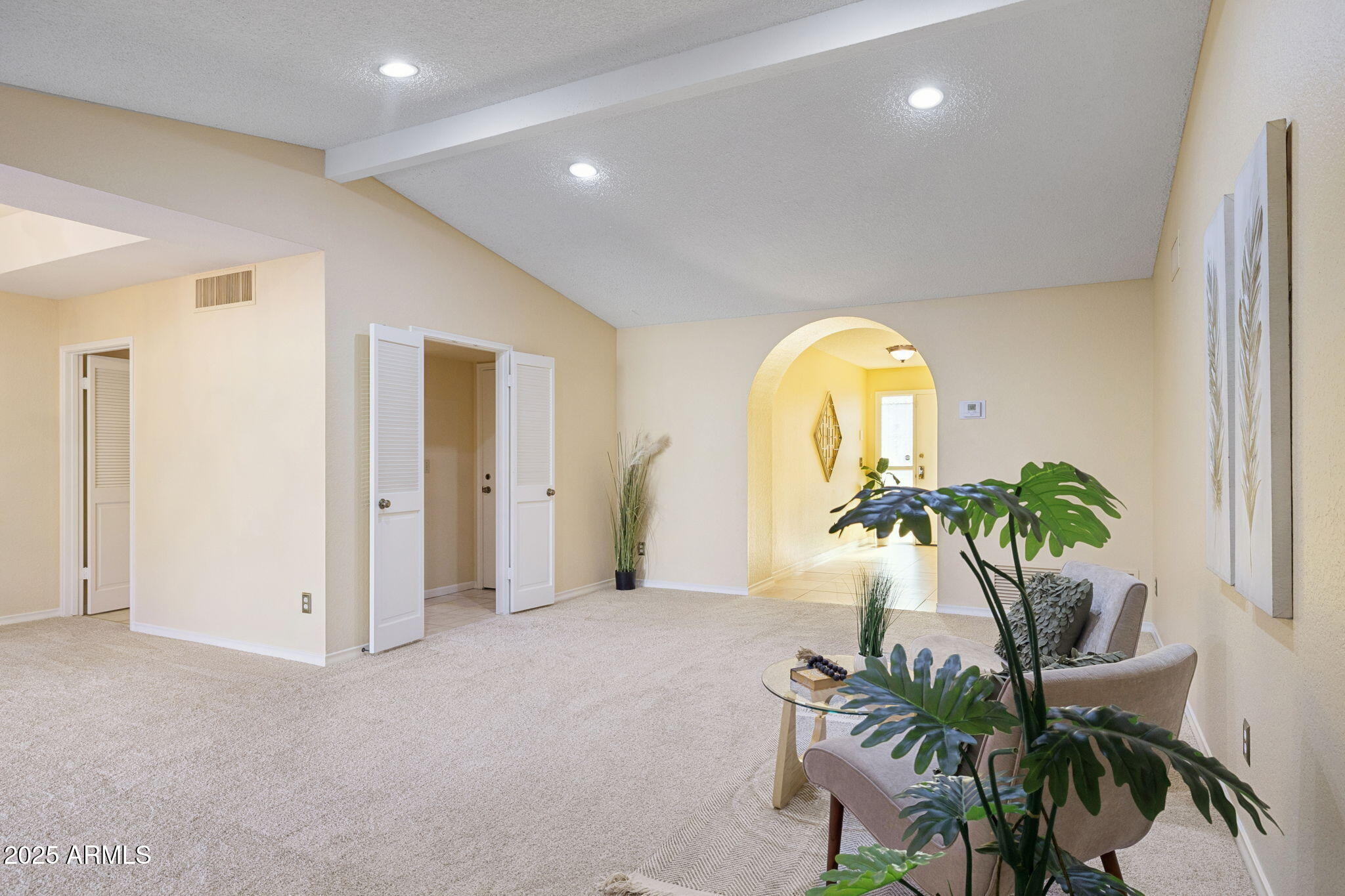 8418 E VIA DE VIVA --