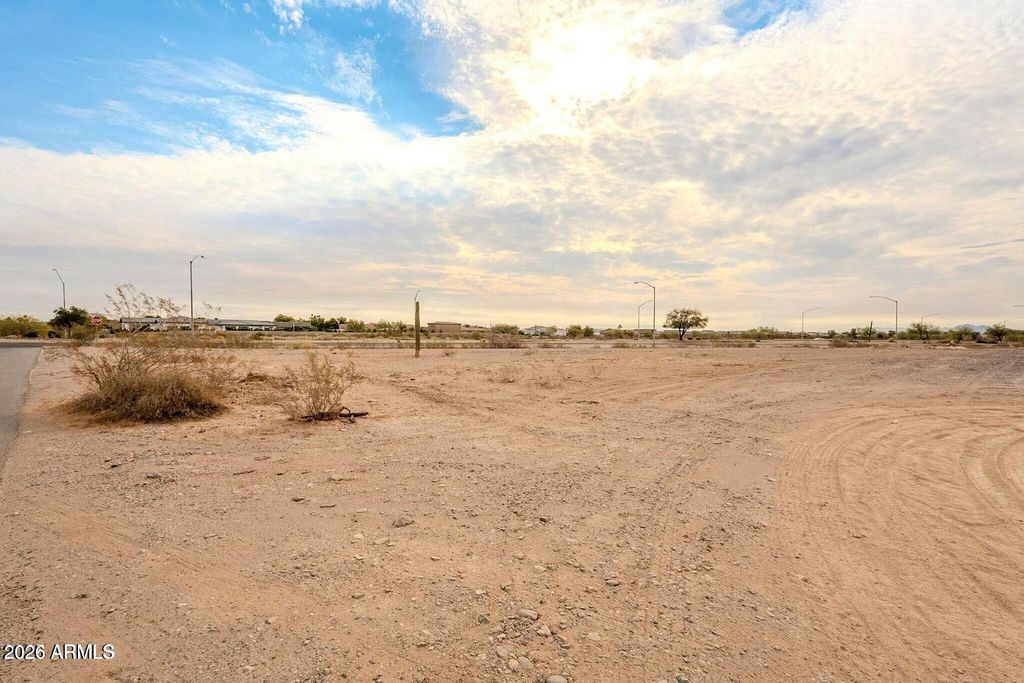 Photo of 10000 W Avenida Del Sol #1, Peoria, AZ 85383 (MLS # 7020647)