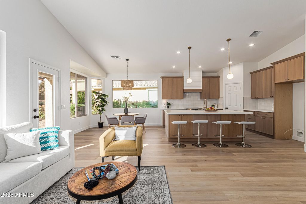 Photo of 5126 S Sugarberry Court, Gilbert, AZ 85298 (MLS # 6957413)