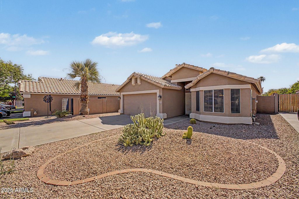Photo of 1820 S Brighton Circle, Mesa, AZ 85209 (MLS # 7027277)