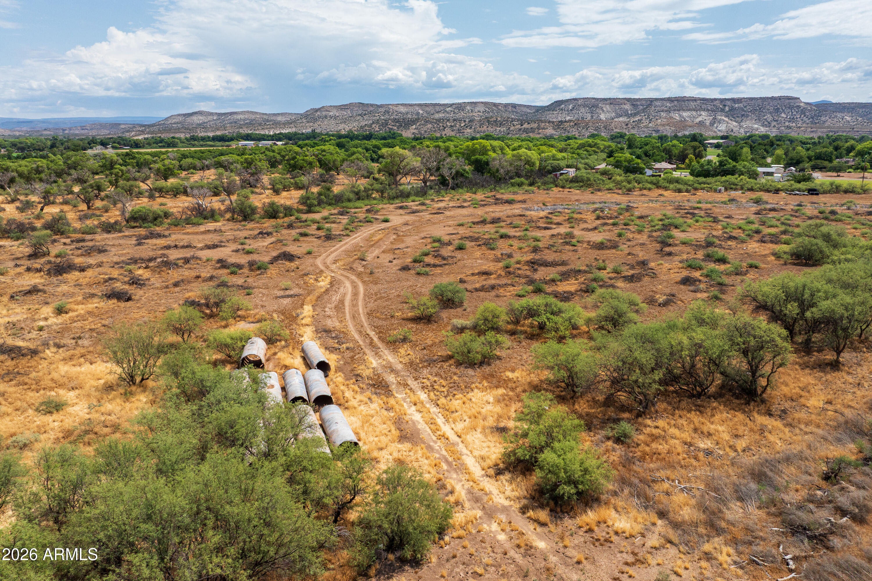 800 Finnie Flat Road ---
