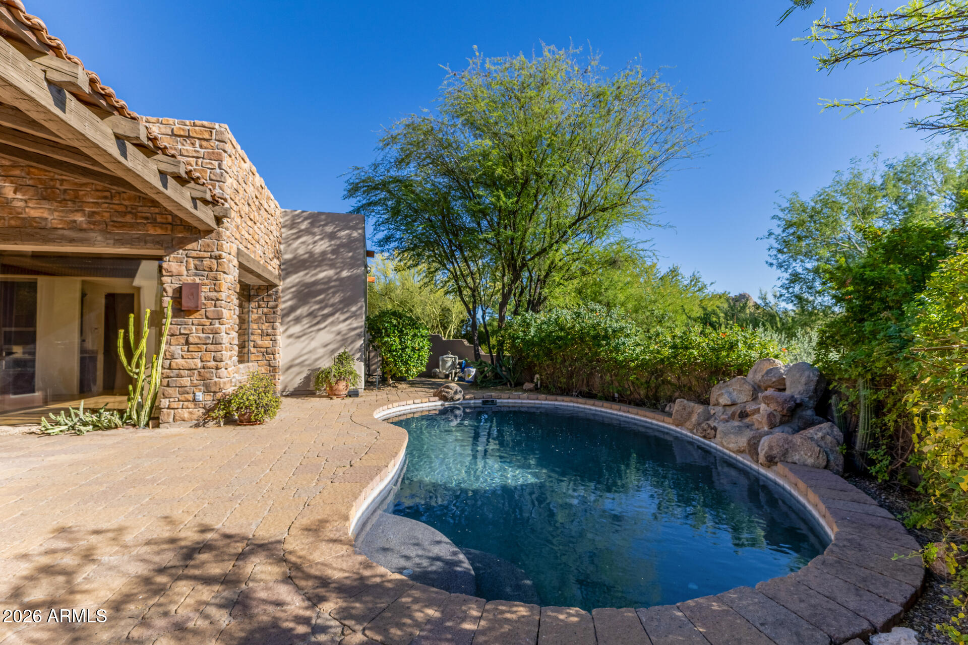 BOULDERS CAREFREE UNIT 4 PHASE 1 - Residential