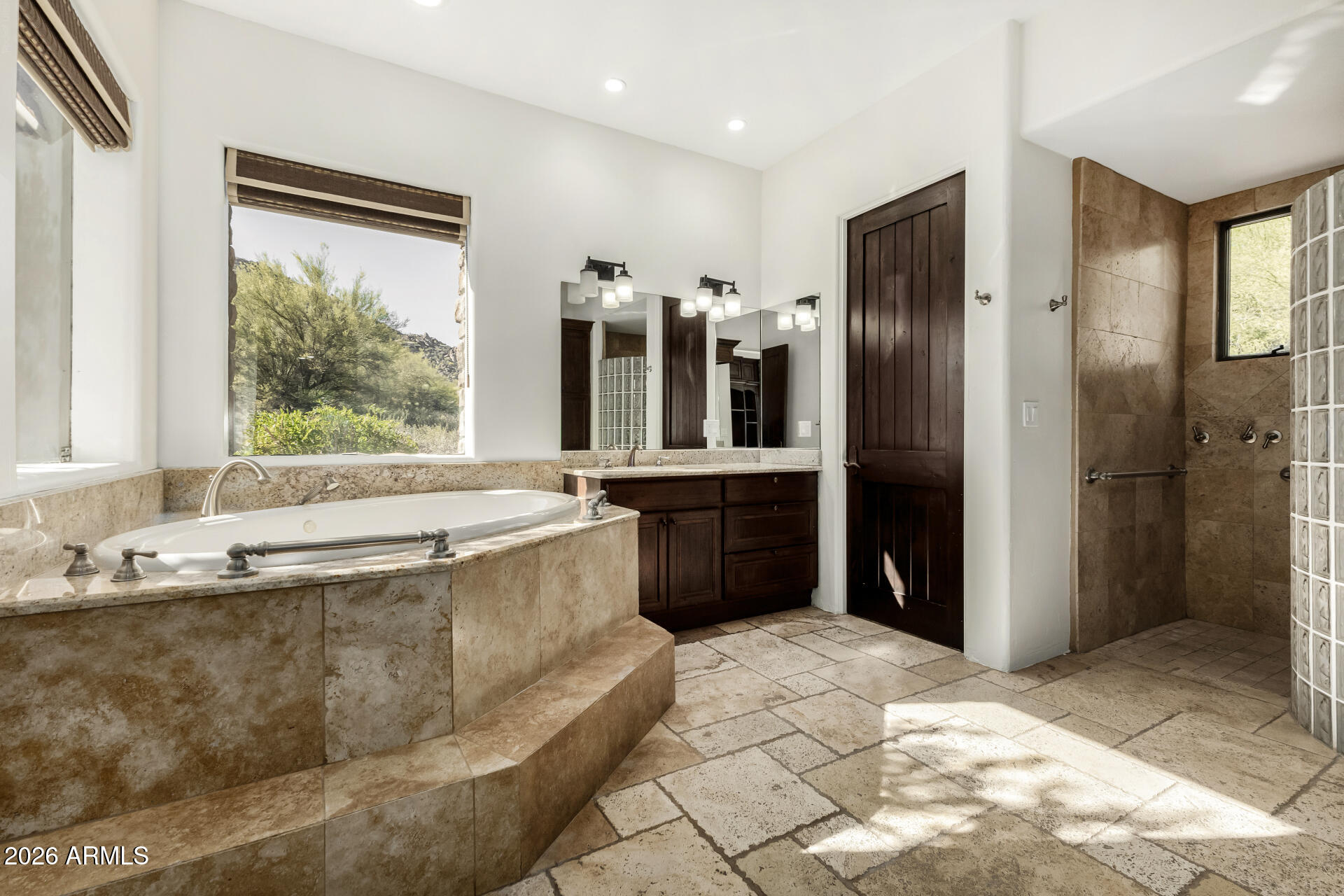 BOULDERS CAREFREE UNIT 4 PHASE 1 - Residential