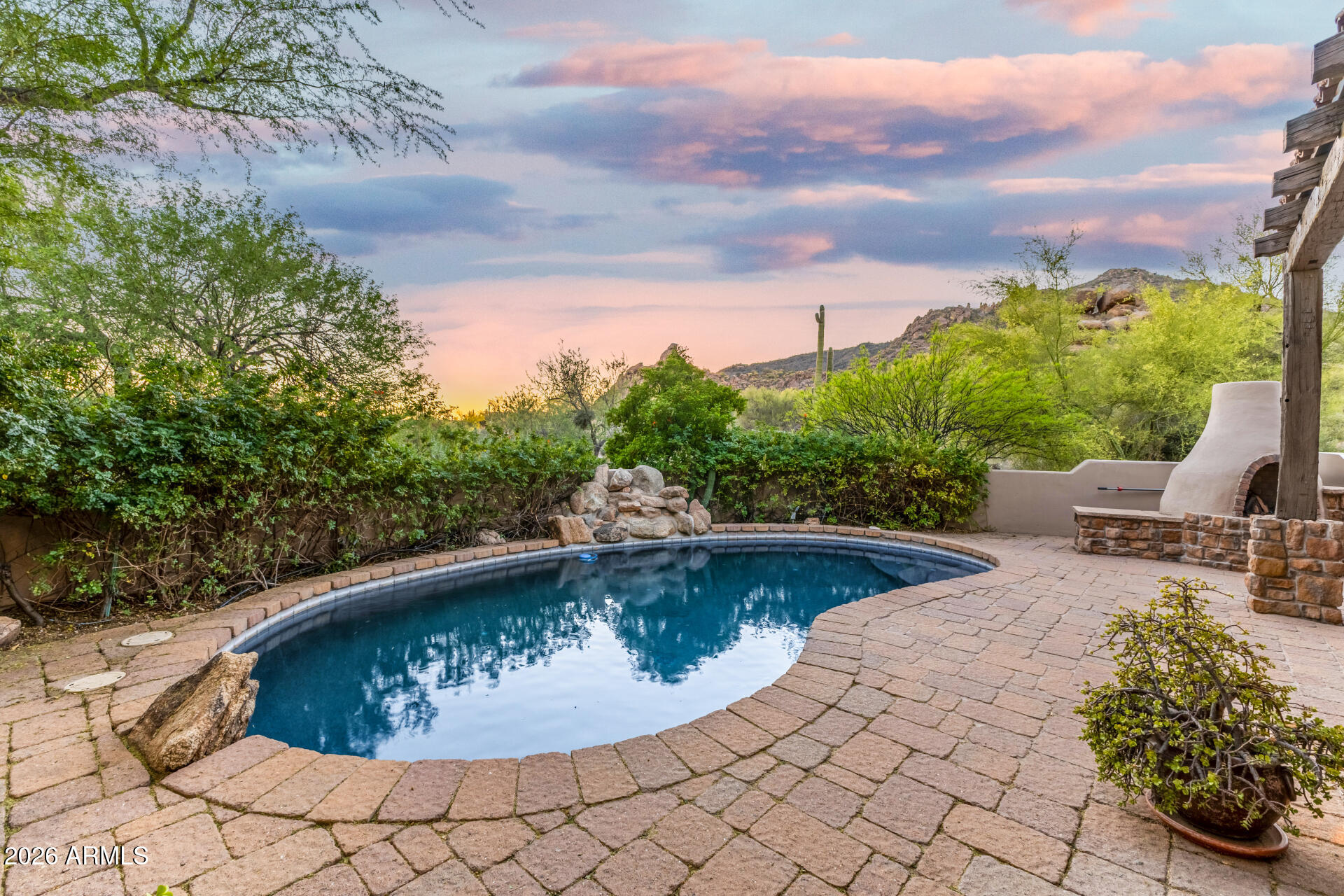 BOULDERS CAREFREE UNIT 4 PHASE 1 - Residential