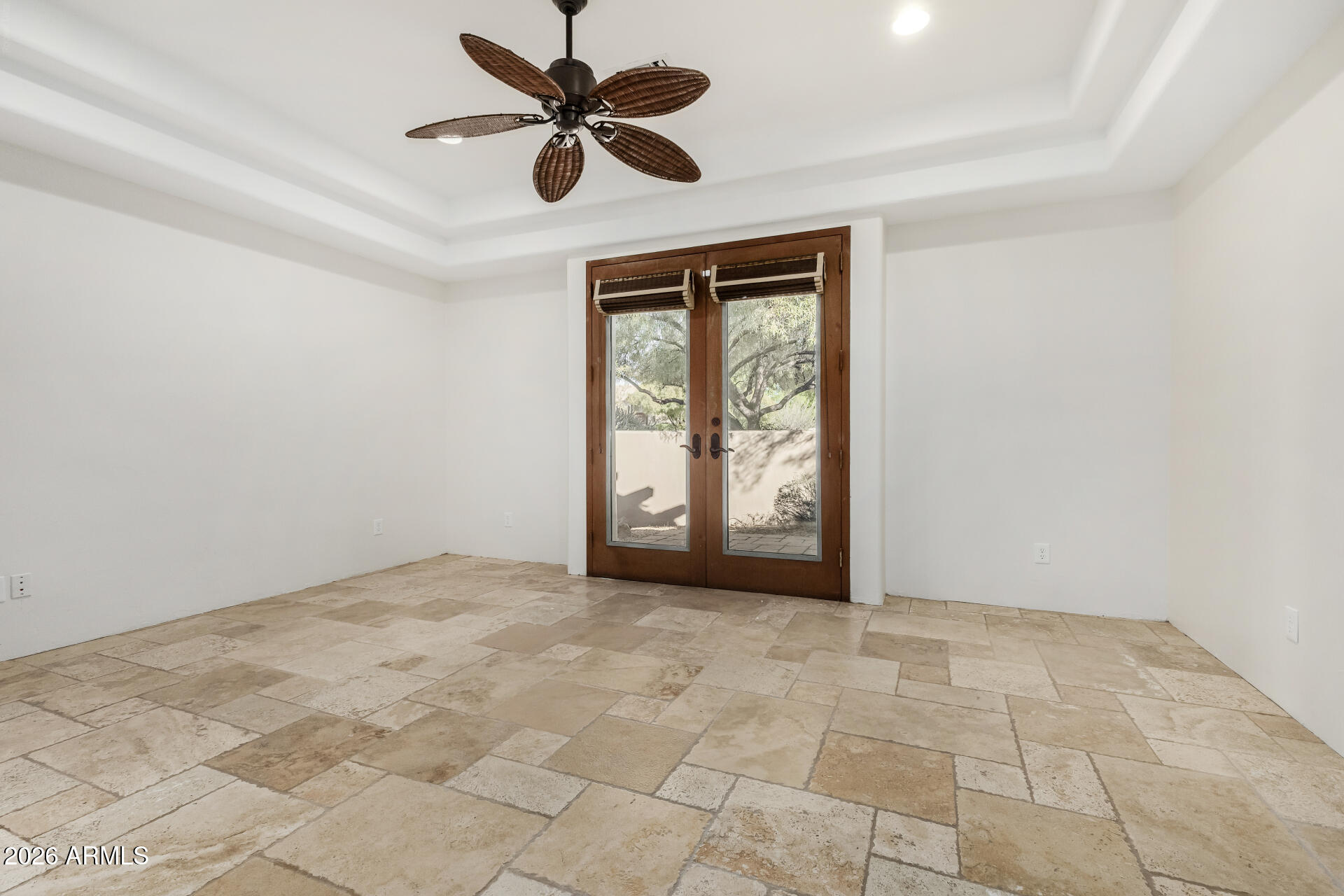 BOULDERS CAREFREE UNIT 4 PHASE 1 - Residential