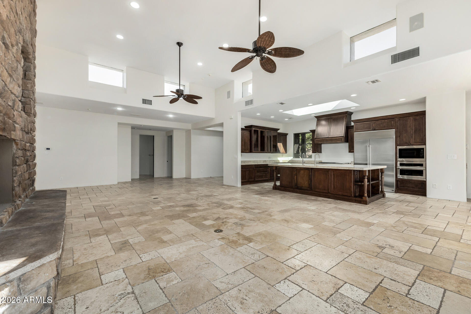 BOULDERS CAREFREE UNIT 4 PHASE 1 - Residential