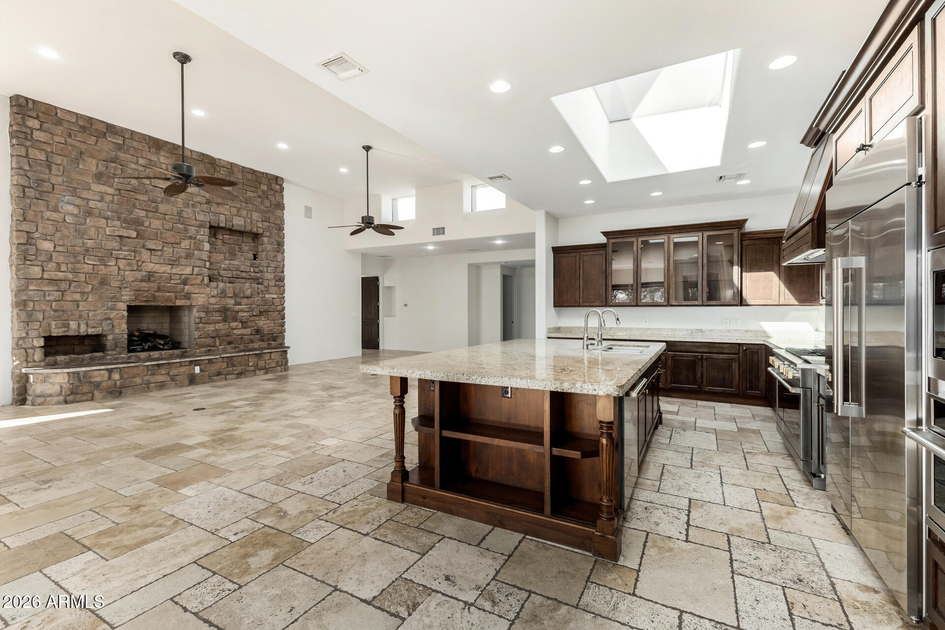 BOULDERS CAREFREE UNIT 4 PHASE 1 - Residential