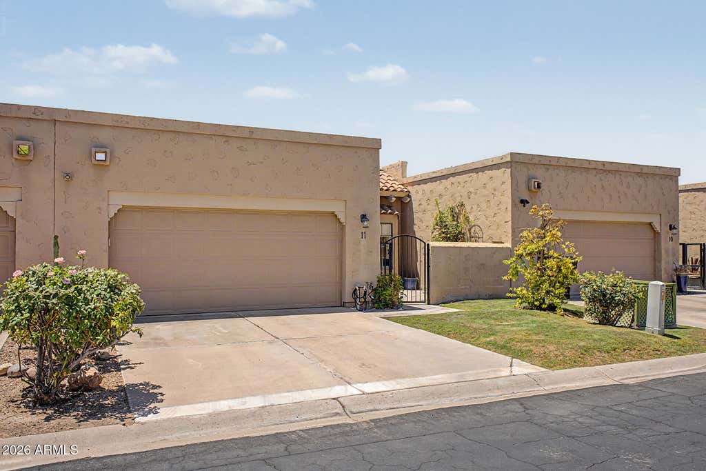 Photo of 7318 E Palo Verde Drive #11, Scottsdale, AZ 85250 (MLS # 7039144)