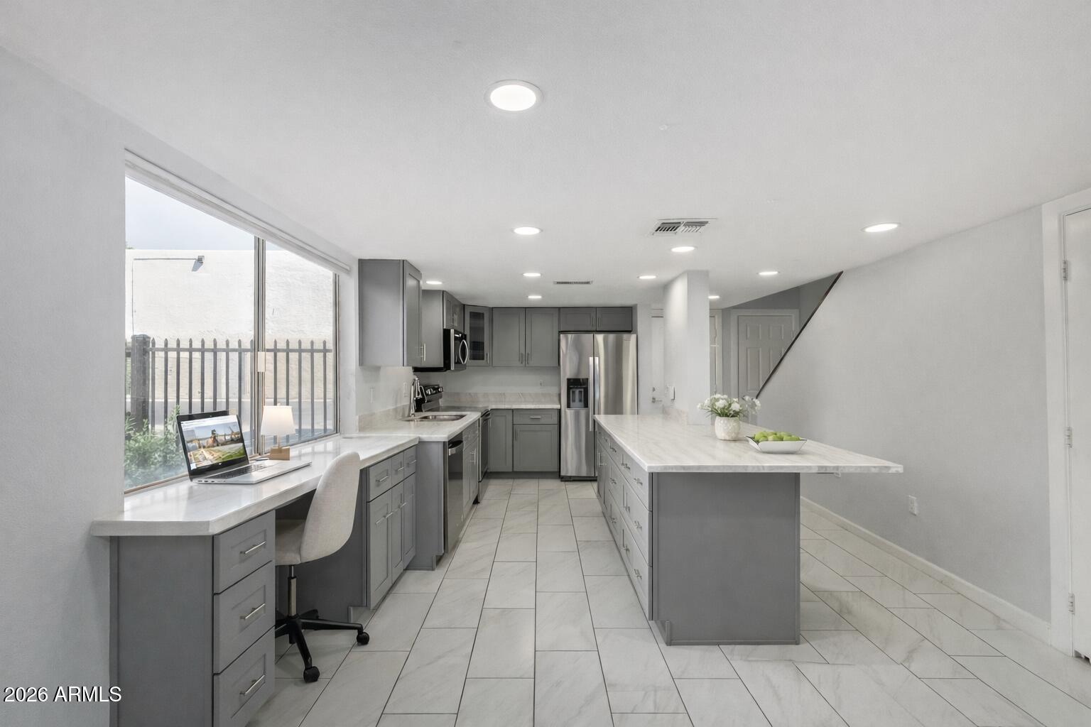 122 S HARDY Drive 50